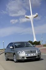 Toyota Avensis 2003 года